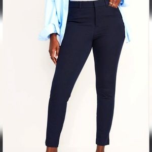 New Old Navy Pixie high rise pants size 10p